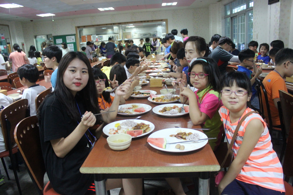 b387d5441a8a21fe14b47e0bef23906c.jpg