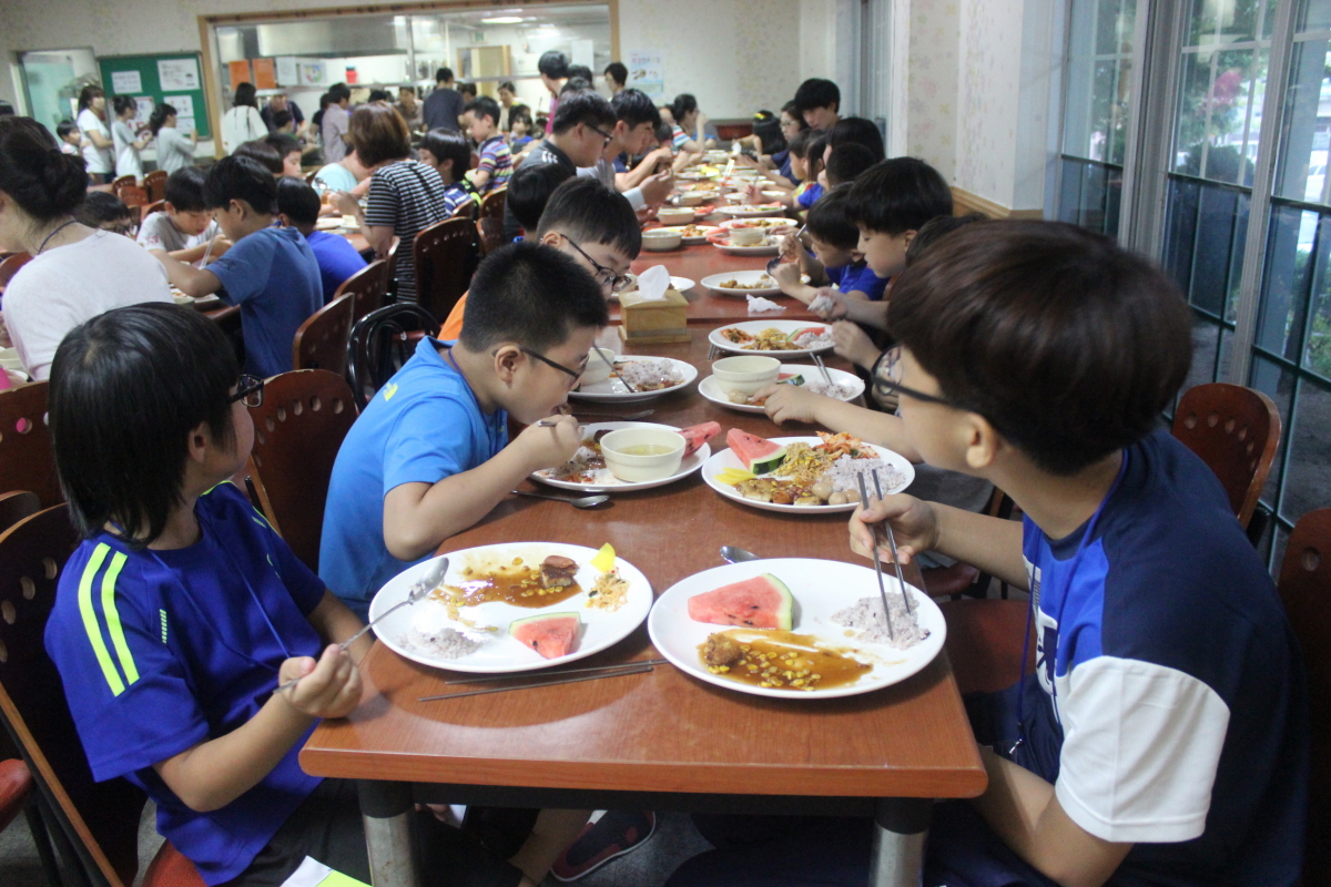 d5ea753611415a9da5004dd723562a12.jpg