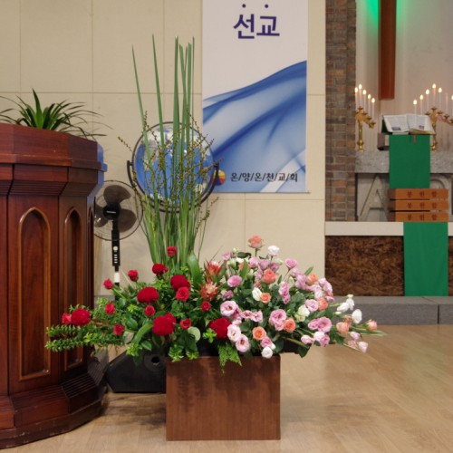 2018년 9월 2일 주일 강단 꽃꽂이 장식 