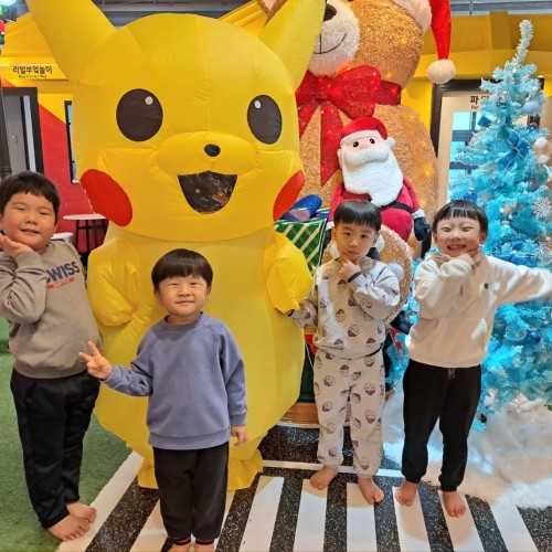 월드킹 키즈카페 다녀왔어요~~